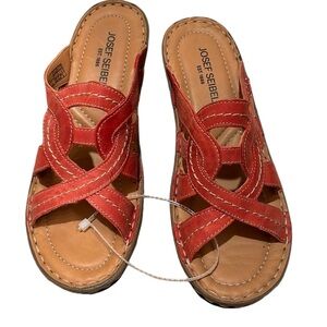 NWT JOSEF SEIBEL SANDALS 40 9 shoes red